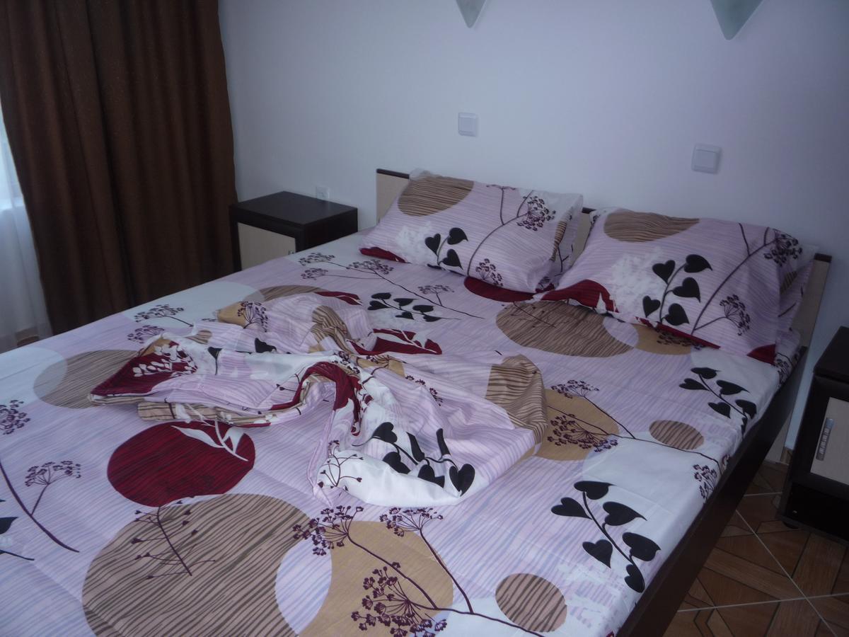 ساني بيتش Saint Elena Apartcomplex المظهر الخارجي الصورة