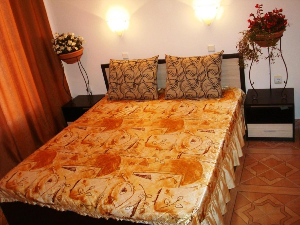 ساني بيتش Saint Elena Apartcomplex المظهر الخارجي الصورة