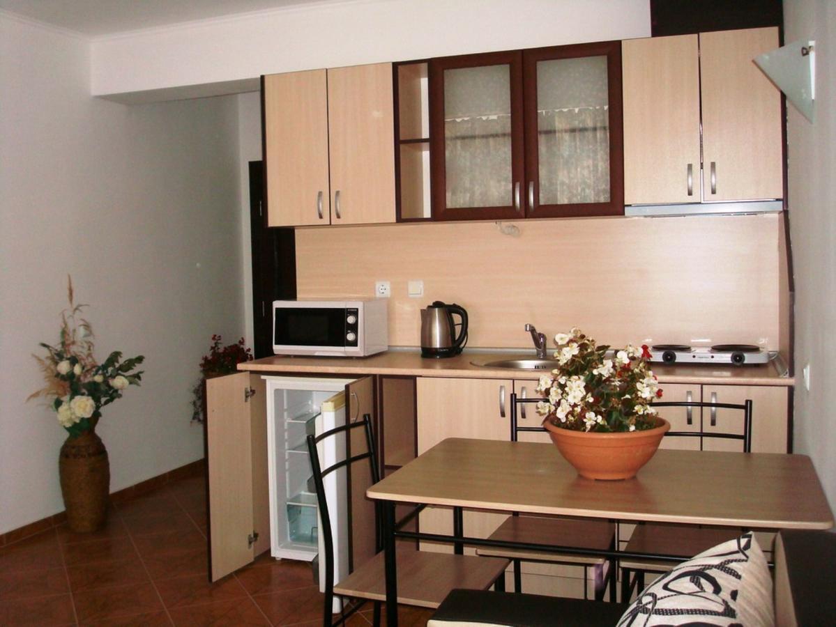 ساني بيتش Saint Elena Apartcomplex المظهر الخارجي الصورة