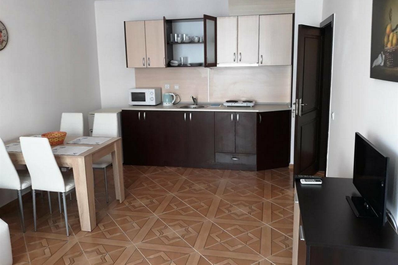 ساني بيتش Saint Elena Apartcomplex المظهر الخارجي الصورة