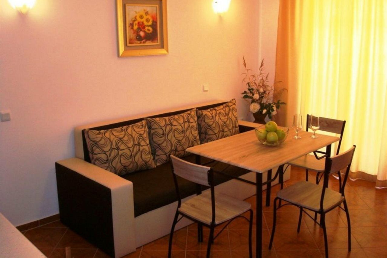 ساني بيتش Saint Elena Apartcomplex المظهر الخارجي الصورة